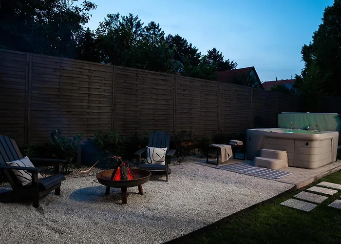 Icon Of Balaton * Balatonkenese